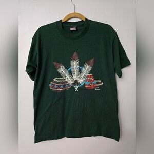 Fruit Of The Loom Single Stitch Texas Indian Pottery Sz Large Green